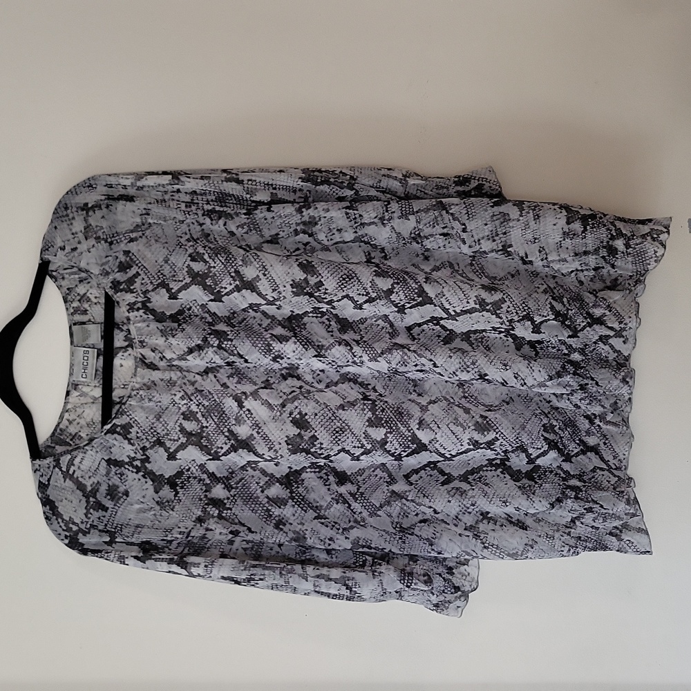 Chicos Size 2 Blouse